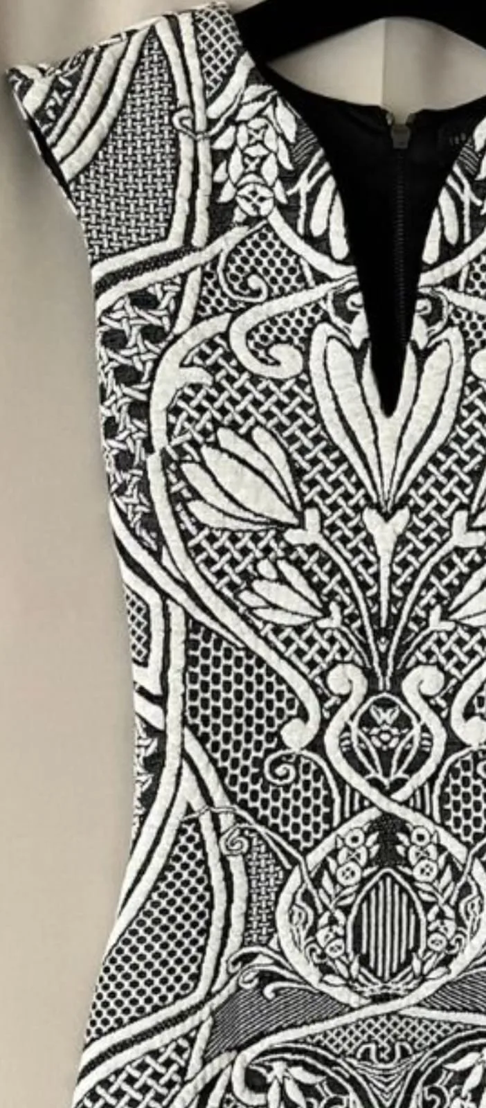 Baroque Pattern Bodycon Midi Dress – Sleeveless, Deep V Detail - Image 2